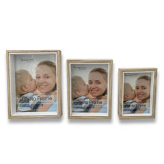 SET TRES PORTARRETRATOS MADERA COMPRIMIDA COLOR BLANCO Y PINO