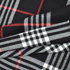 BUFANDA BÁSICA A CUADROS NEGRA