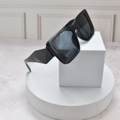 LENTES NEGROS CAT EYE NEGROS CUADRADOS