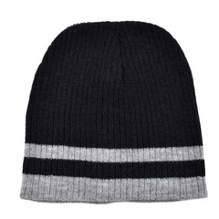 GORRO BÁSICO NEGRO PARA HOMBRE DETALLE DE LÍNEAS SUPERIORES