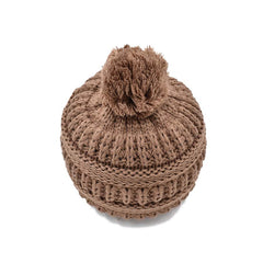 GORRO TEJIDO CLÁSICO CON POMPÓN ESTAMBRE CAFÉ