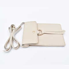 BOLSA CROSSBODY BEIGE CON COLGANTE