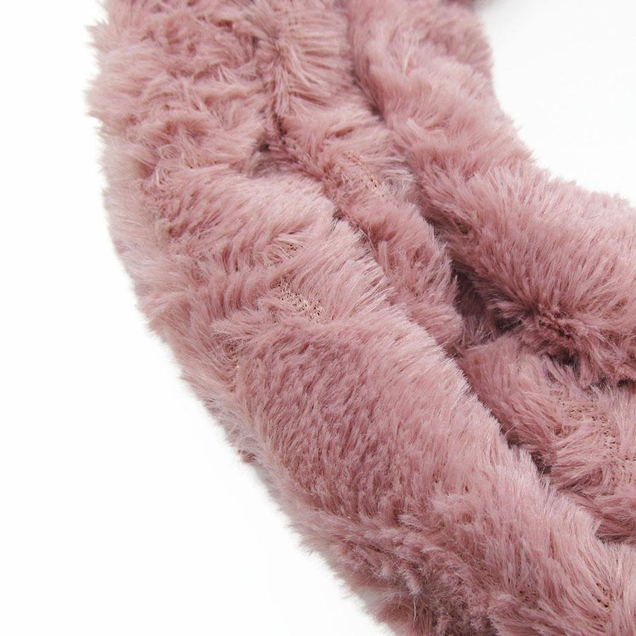 Bufanda infinita palo de rosa, textura tipo terciopelo.